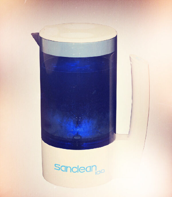 Compact HOCl Generator for small Health Facilities